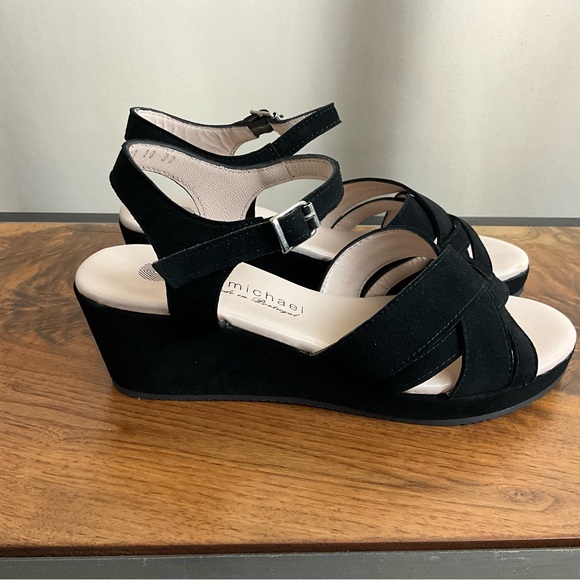 Eric Michael Muse Black Suede Leather Wedge Sandal, New In Box - Picture 2 of 6